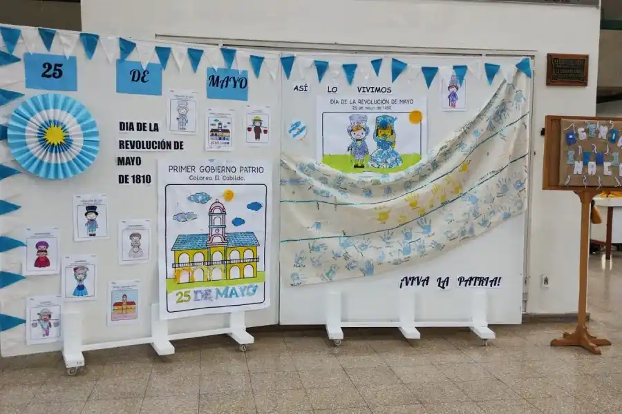Agenda de las infancias: se habilitó una muestra en el hall de la municipalidad