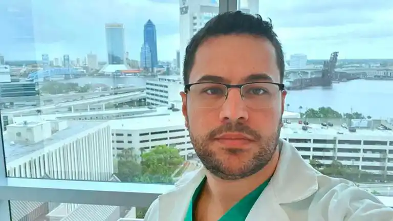 El conmovedor mensaje de un médico brasileño que murió por Covid-19: "Me contagié haciendo lo que amo, lo haría de nuevo"
