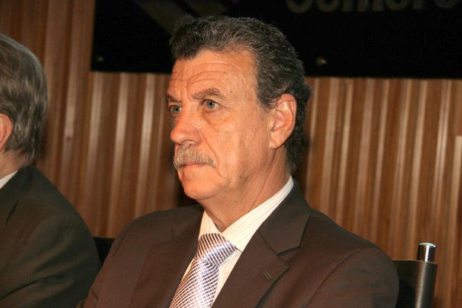 Quejas de pymes por demoras en los créditos para abonar sueldos