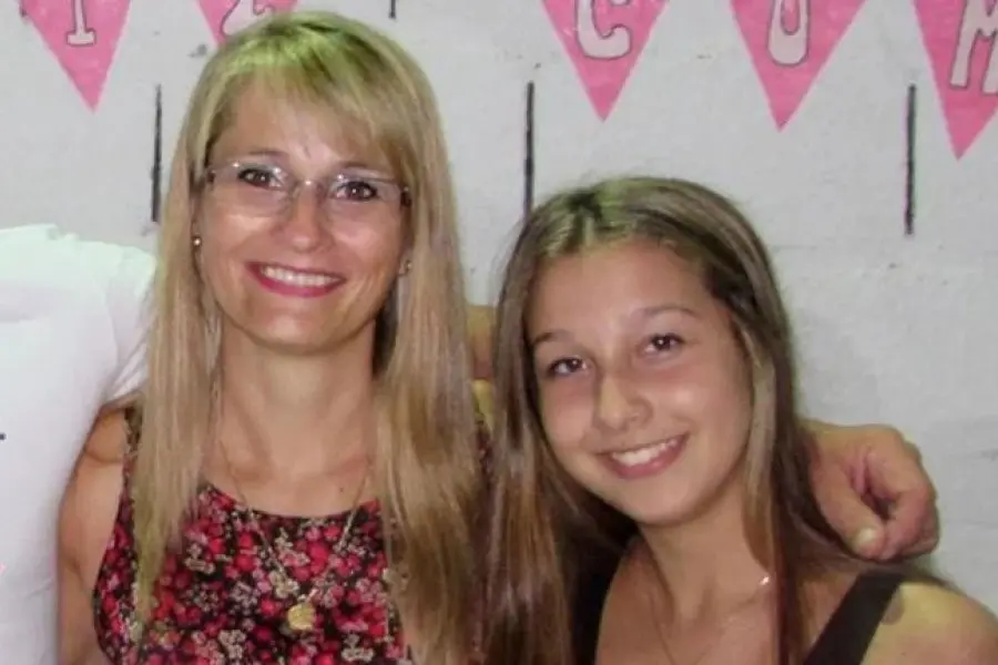 La madre de Nahir Galarza recibió un botón antipánico y marcó una fuerte postura: “Creo en lo que dice mi hija”