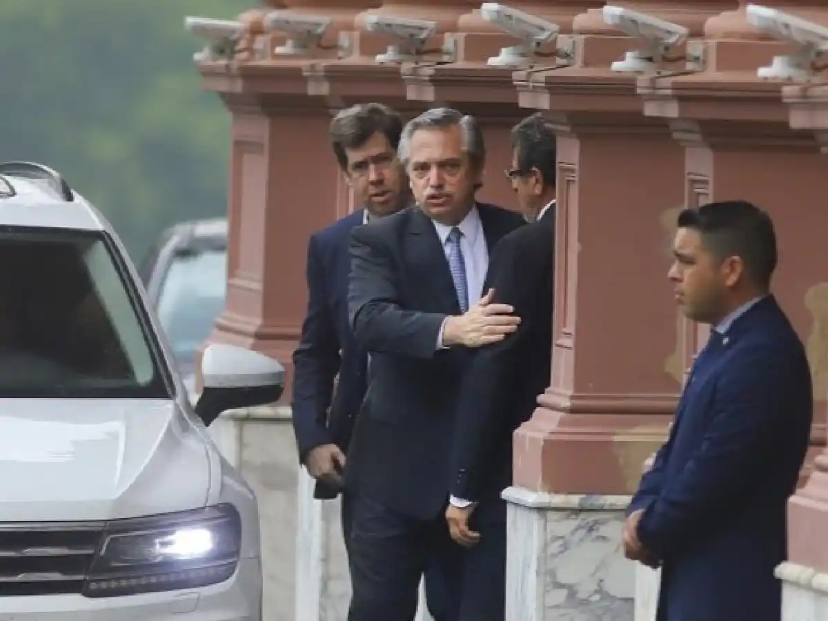 Gobierno anuncia hoy aumento salarial: tendrá piso de $4.000 y podría ser en dos cuotas