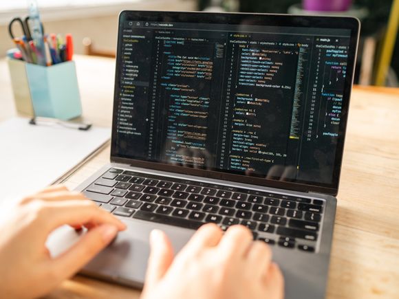 Se capacitaron a más de 50 participantes en el marco de Mi primer empleo TIC