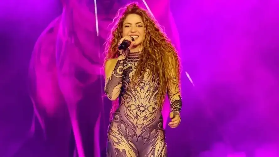 Shakira.