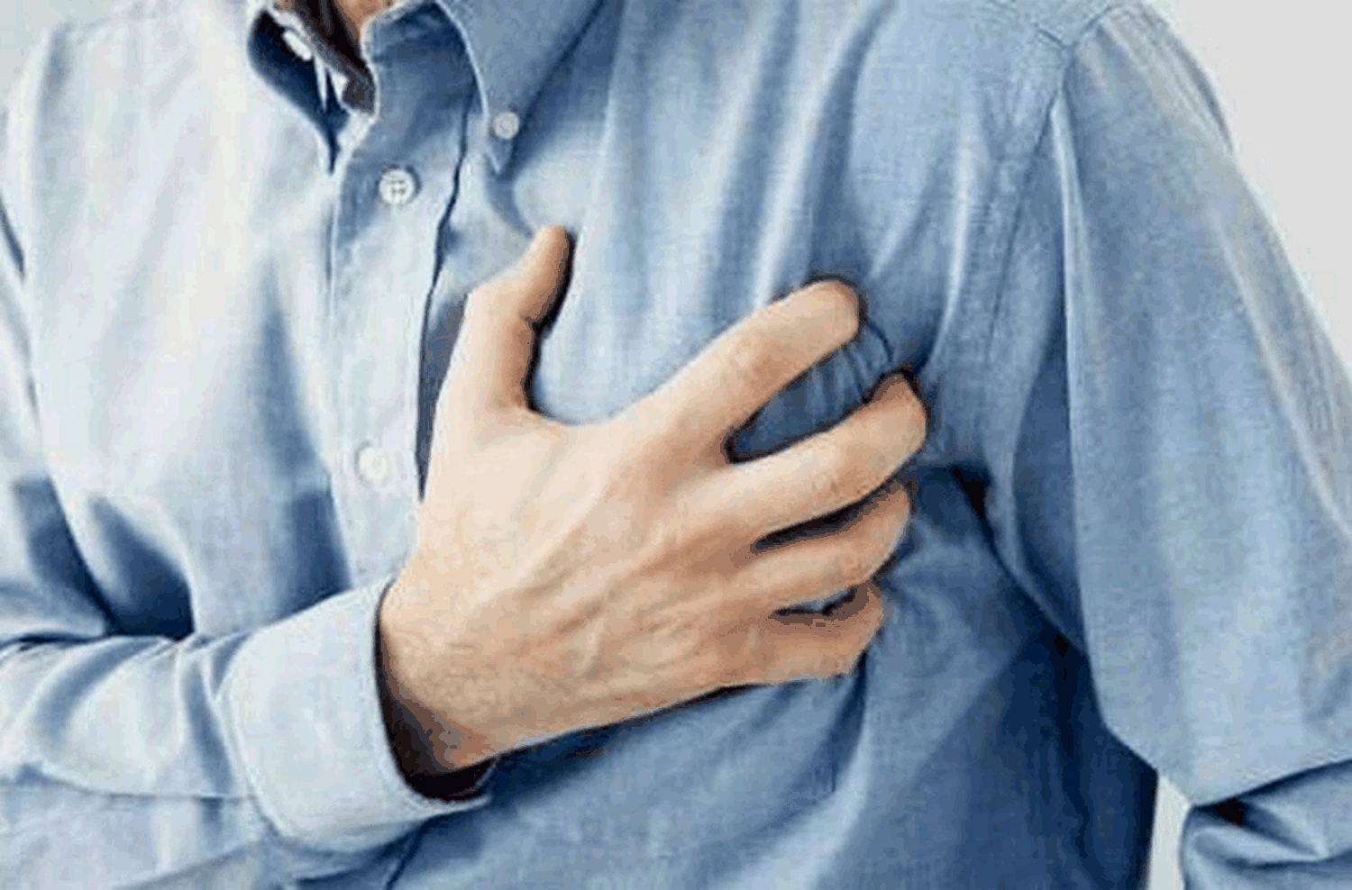 Aconsejan a los pacientes cardiovasculares continuar sus tratamientos y consultar ante cualquier síntoma