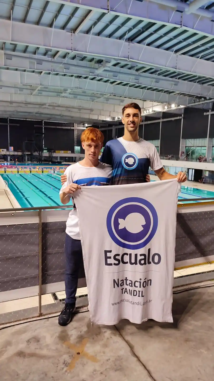 Cristofaro, junto al entrenador Augusto Esquivel.