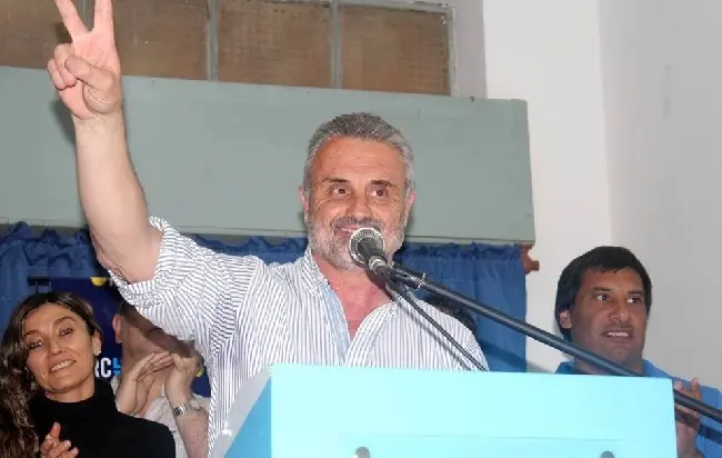 Curetti dejó la presidencia del PJ en Patagones.