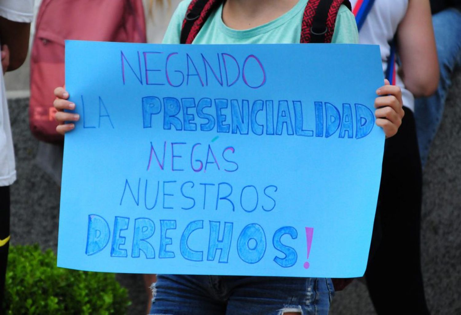 Estudiantes de Tandil se manifestarán hoy en apoyo a los alumnos que se quedaron sin clases en AMBA