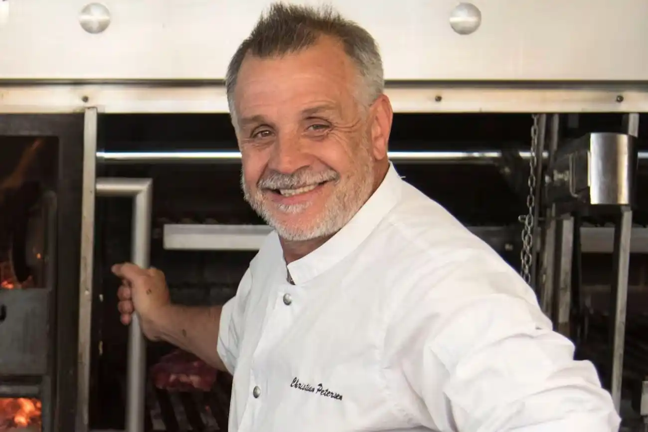 Por “alucinaciones”, volvieron a internar al chef Christian Petersen en el Hospital Alemán