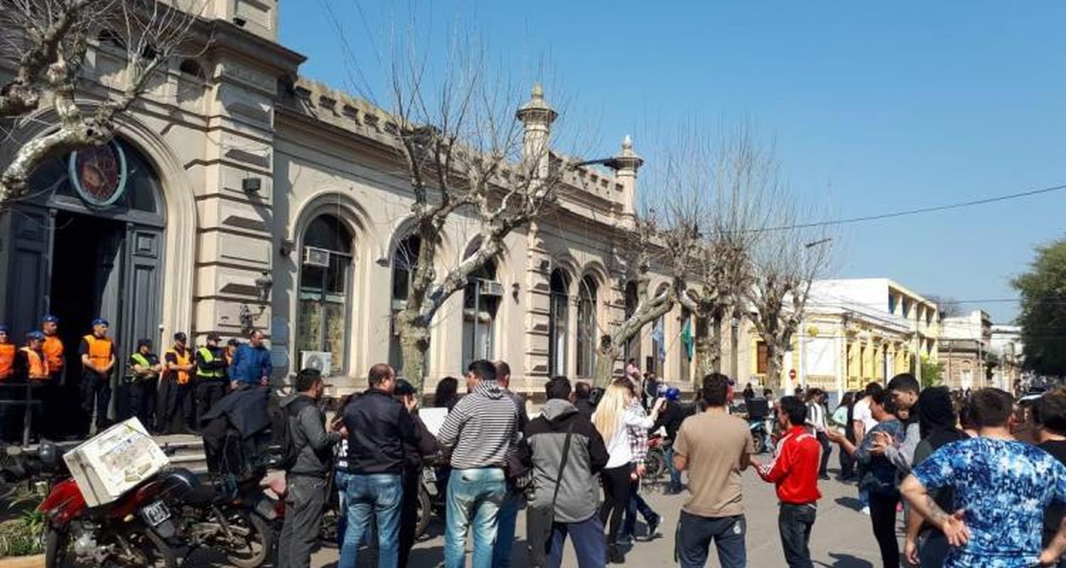 El robo a una mensajera  puso en alerta a los trabajadores del delivery
