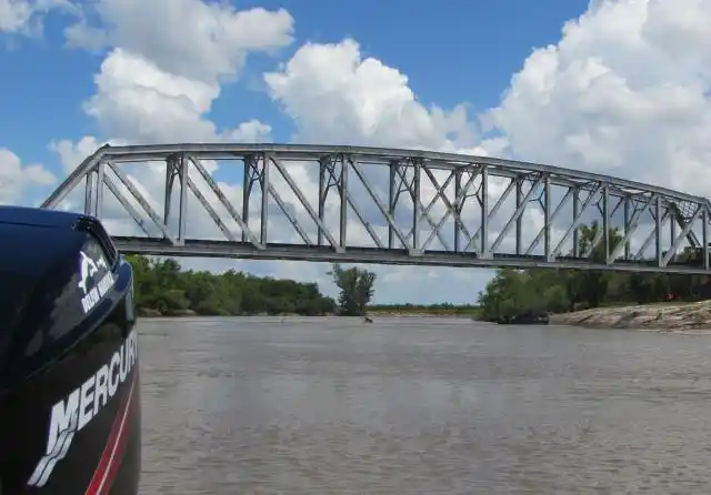 Sigue la búsqueda del joven en el Gualeguay
