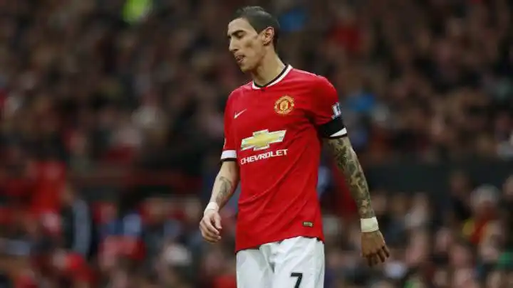 Neville contesta a la mujer de Di María: «Aquí no jugó una mierda»