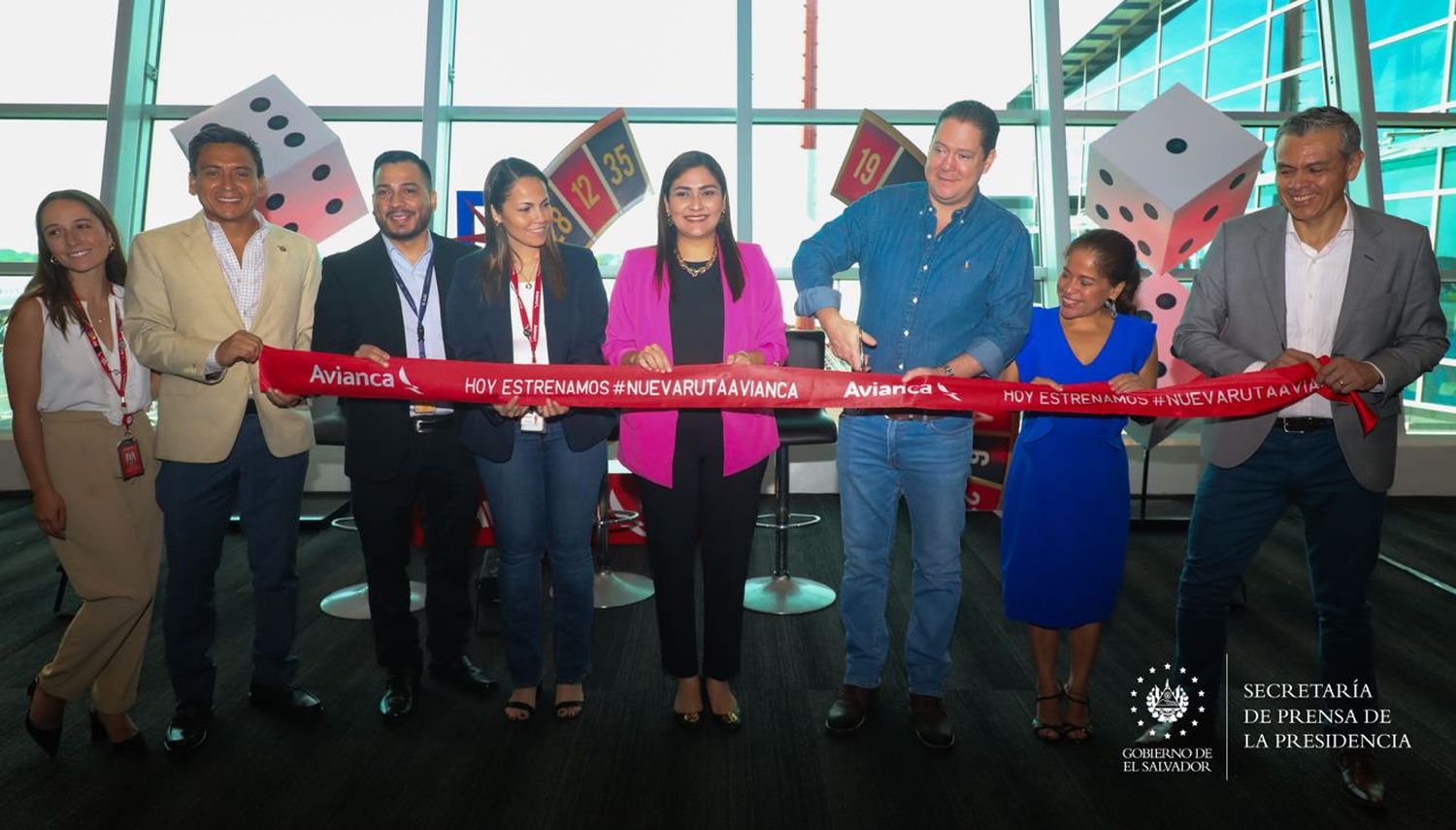 Avianca inauguró sus vuelos entre San Salvador y Las Vegas