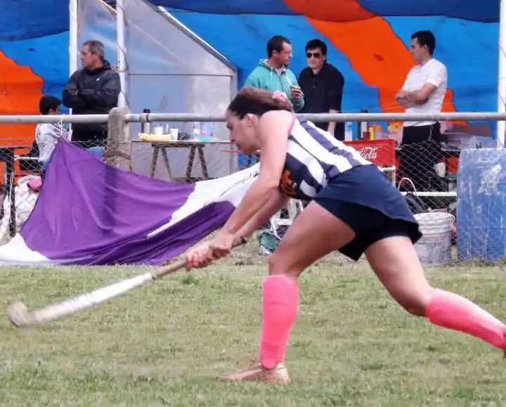 Desde 2012. Marisol se desempeña como jugadora de hockey, la otra pasión