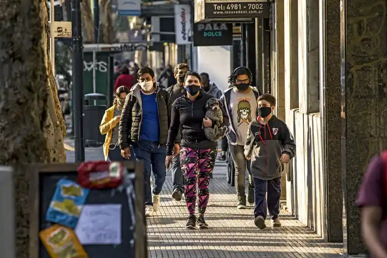 Argentina, a punto de quedar entre los 10 países del mundo con más contagios de coronavirus