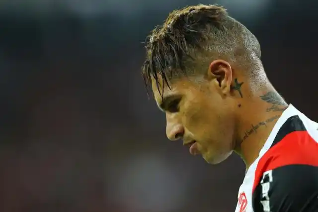 La justicia suiza dejó a Paolo Guerrero afuera de las canchas por 8 meses