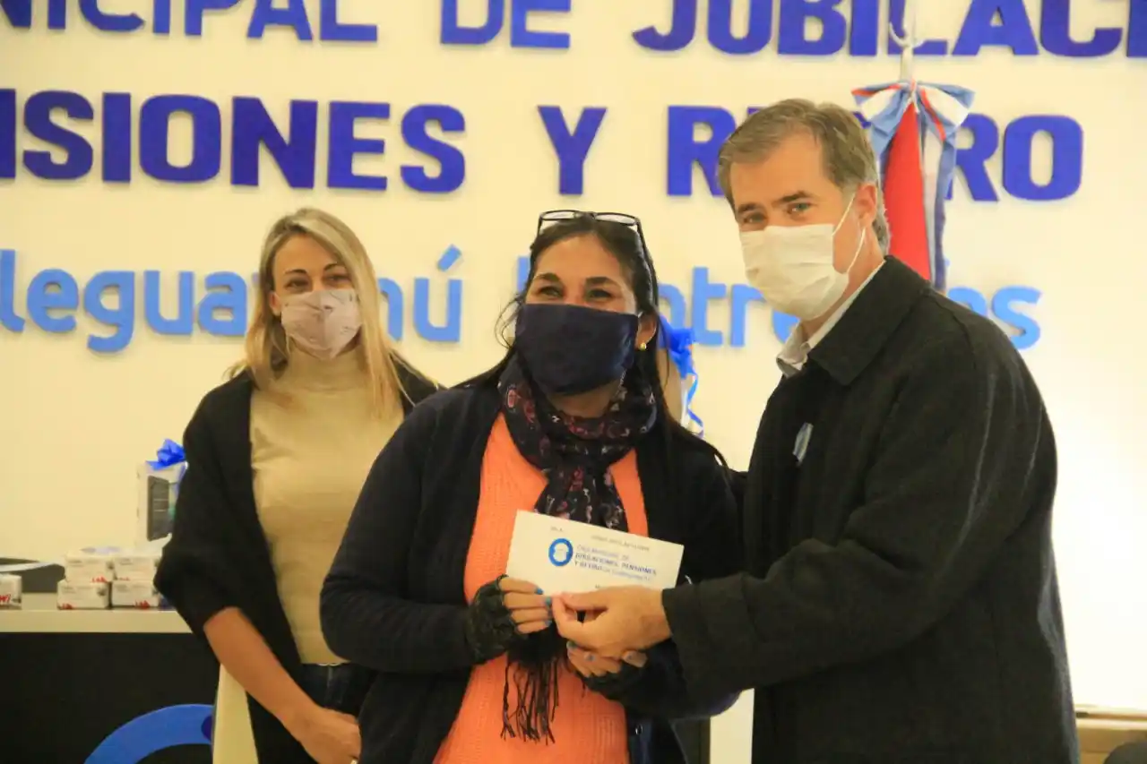 La Caja de Jubilaciones entregó 126 créditos para el consumo local