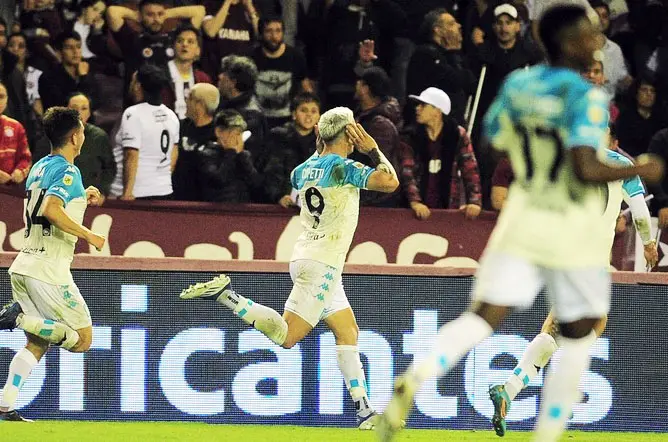 Racing Club le pasó la presión a Boca