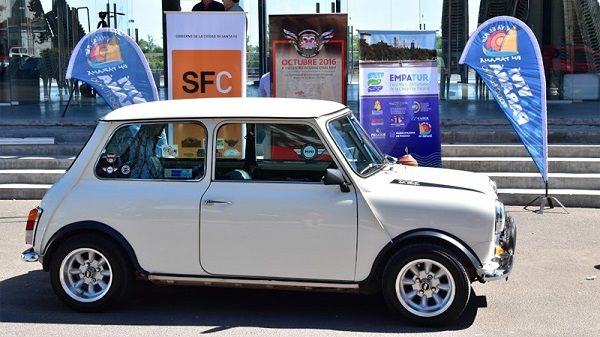 Más de un 100 Mini Coopers cruzarán hoy por el Túnel Subfluvial