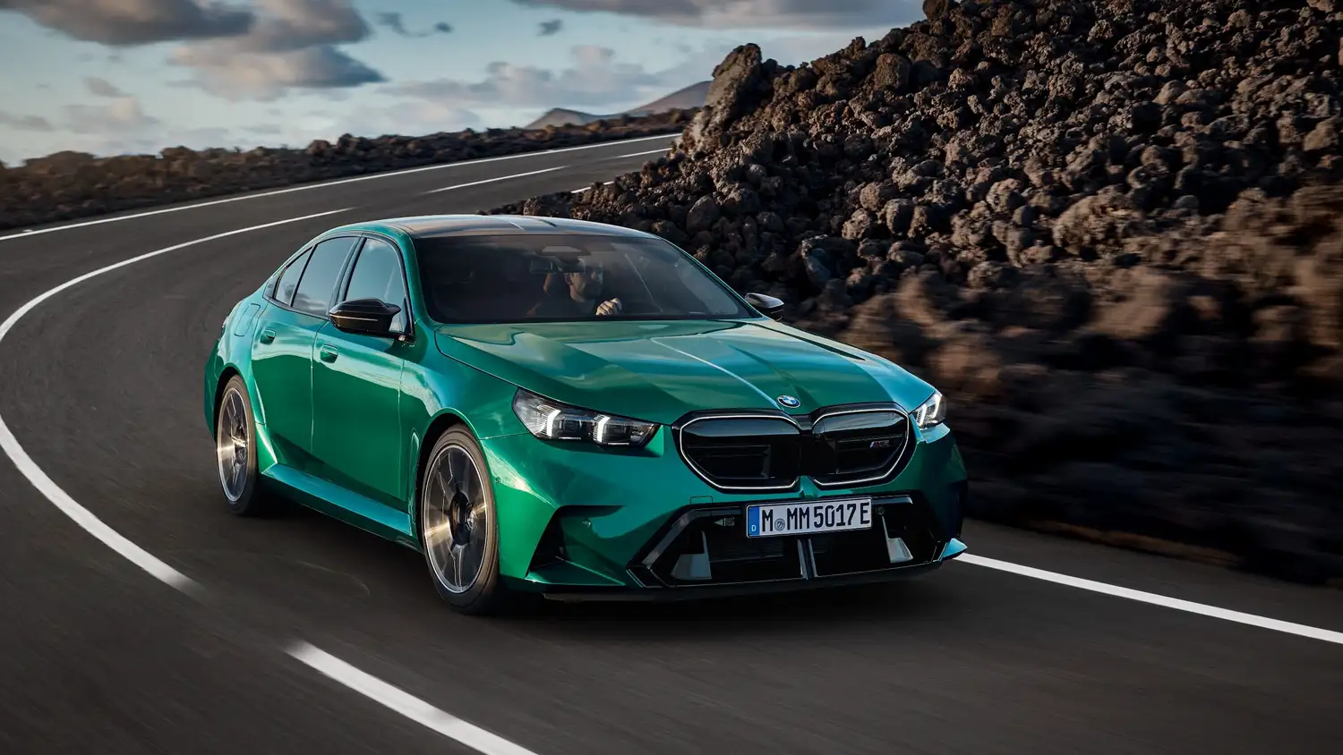 bmw m5 - 1