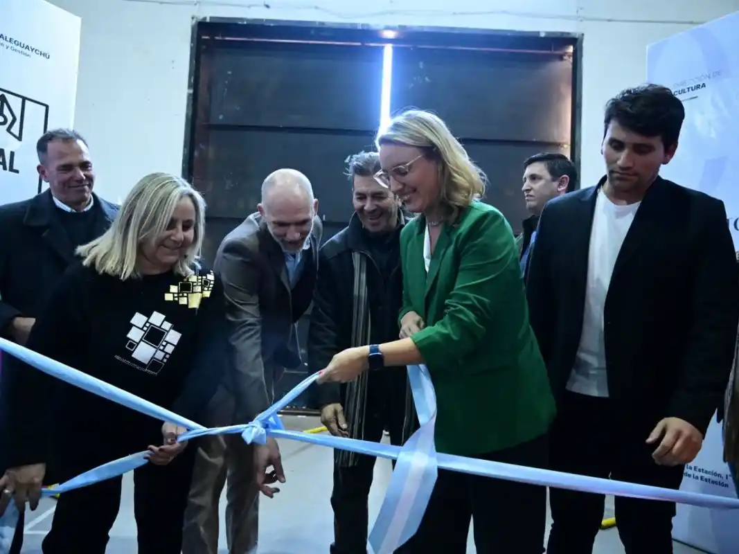 Inauguraron oficialmente la Feria Internacional del Libro de Gualeguaychú 2025