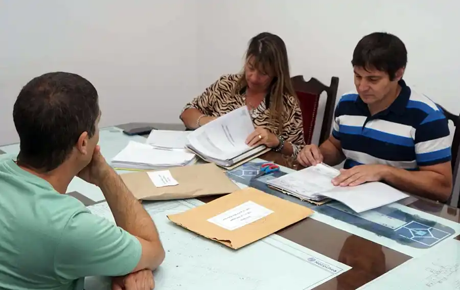 Apertura de sobres. En la Secretaría de Obras Públicas