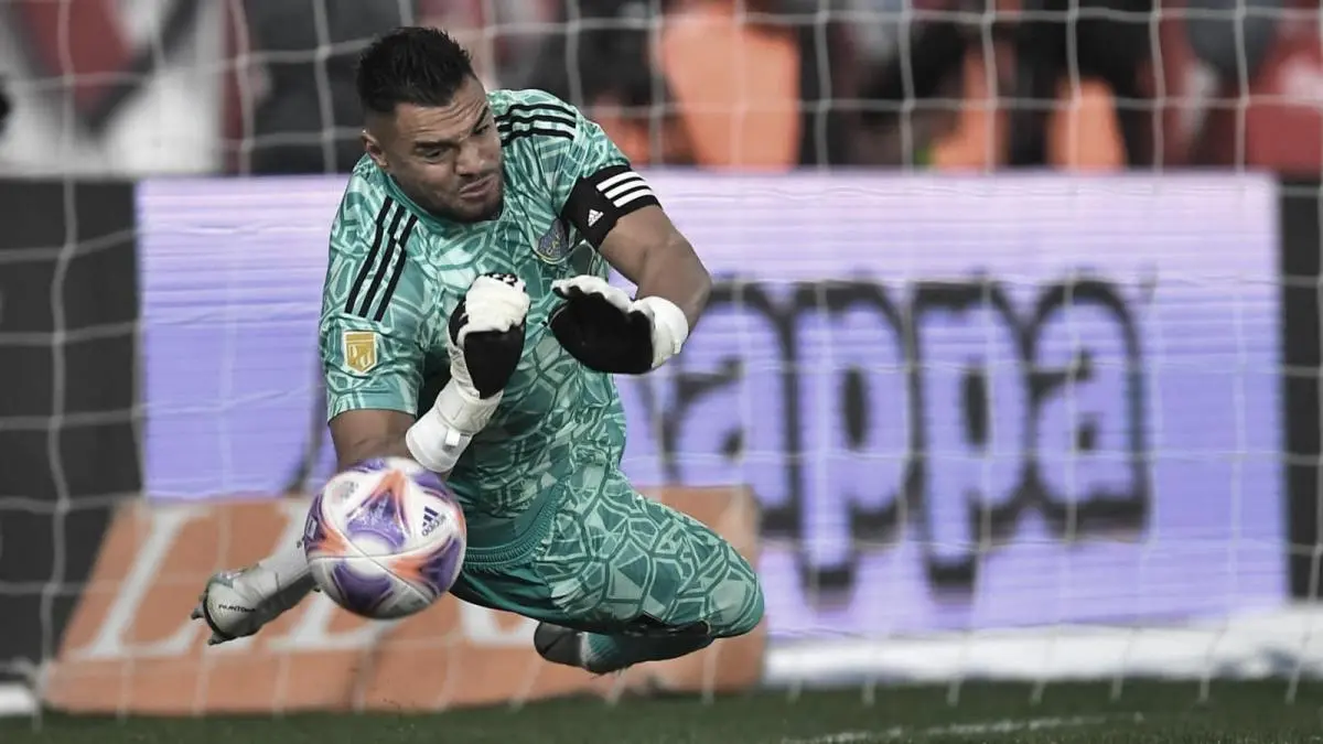 "Chiquito" Romero : "Hubiera preferido no enfrentar a Racing"