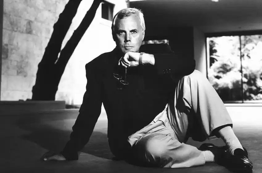 Armani anuncia su vuelta a los desfiles con público