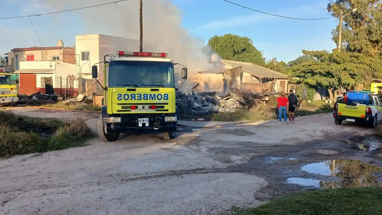 Se incendio una vivienda en el barrio Malvinas Argentinas: no se registaron heridos