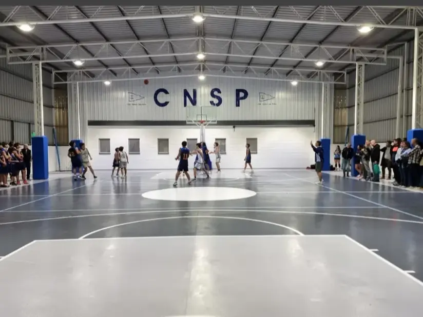 En el nuevo gimnasio se podrán disputar encuentros oficiales. PH: Náutico.