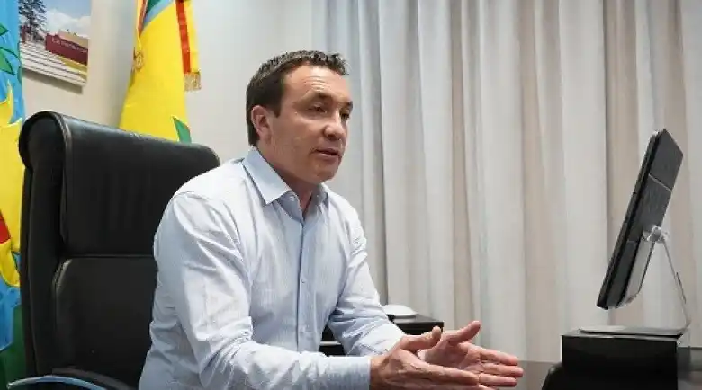 Andrés Watson se metió en la disputa entre Kicillof y Milei