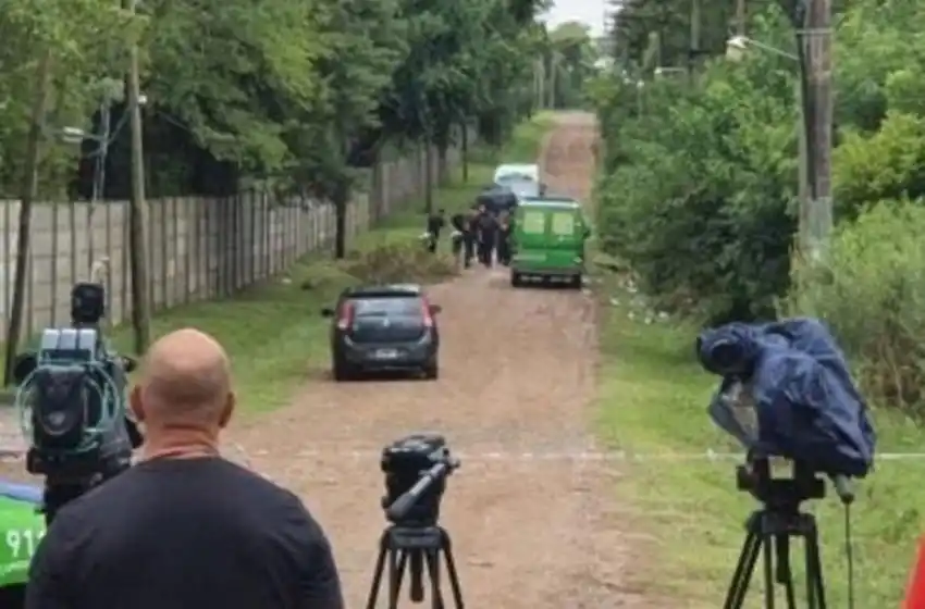 Tigre: buscan a un remisero que desapareció tras ser arrastrado por la corriente