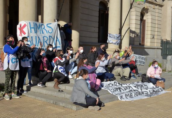 Los enfermeros se manifestaron y pidieron a los tres Estados “voluntad política” 