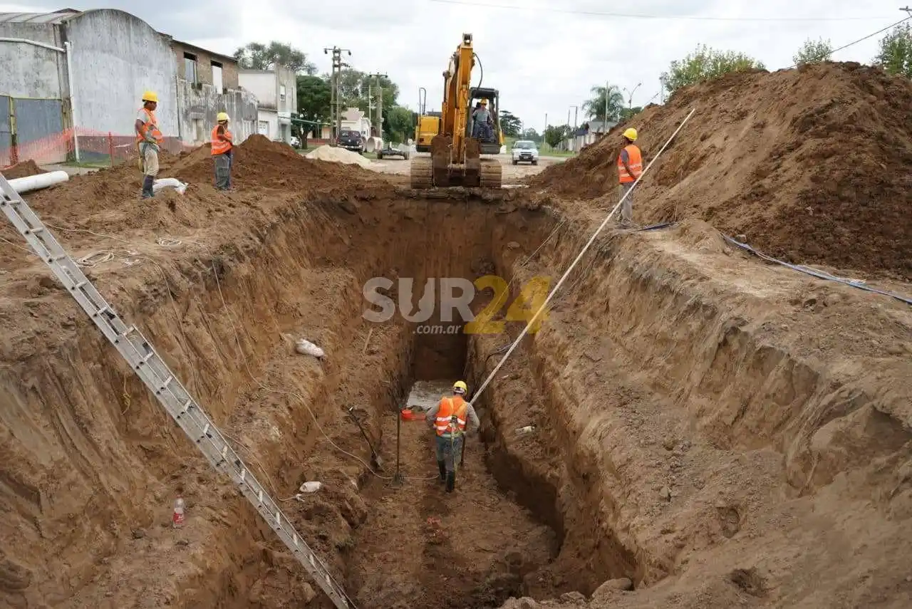 Enrico pide por obras en Firmat