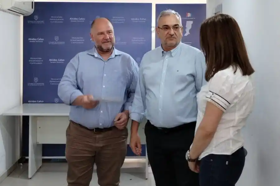Alcides Calvo se reunió con instituciones y comunas del Departamento Castellanos