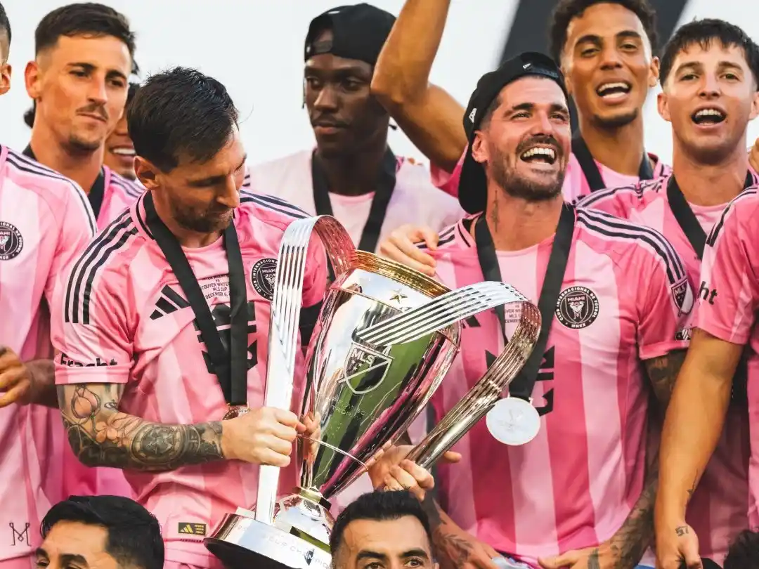 Messi y De Paul celebrando el primer título del Inter Miami en la MLS.Foto: @InterMiamiCF
