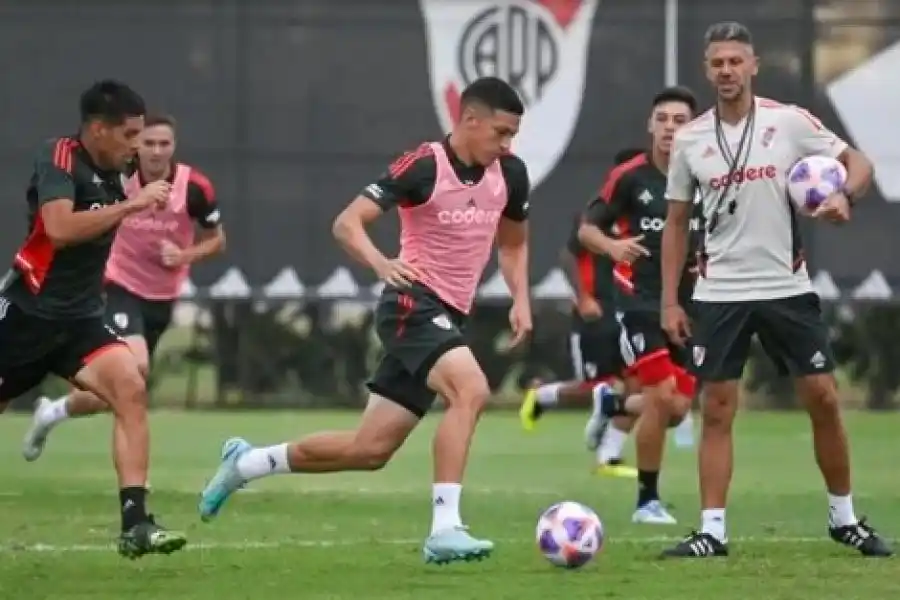 Amistoso informal entre River y la Selección Nacional