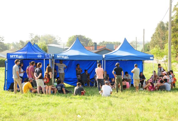 En un nueva asamblea en La Movediza se decidió unir los reclamos en un litigio colectivo