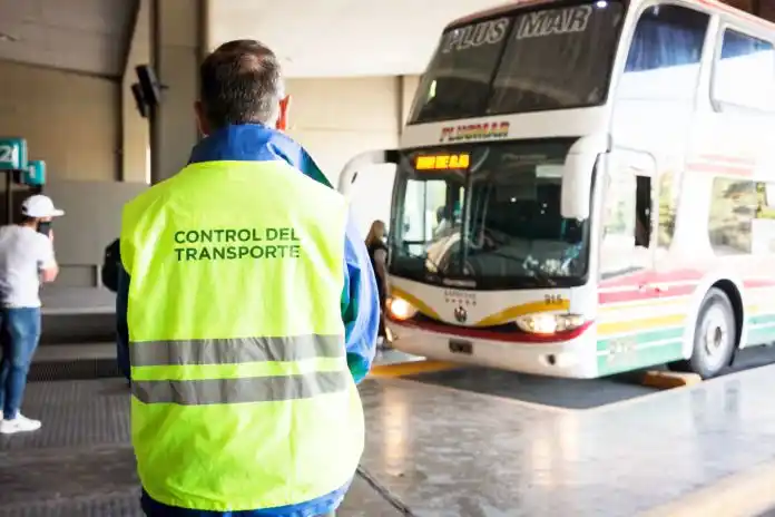 Pedirán pase sanitario para viajar en micro