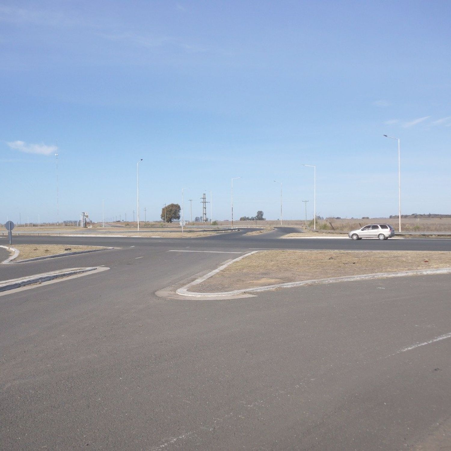 La actual dársena no lleva la tranquilidad vial requerida por la región.