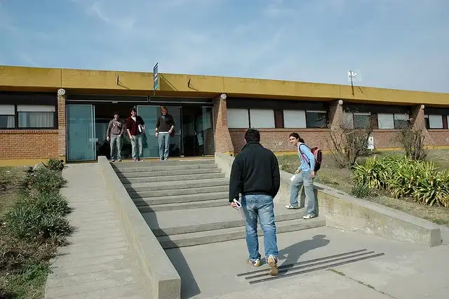 Facultad de Ciencias Económicas de la Unicen