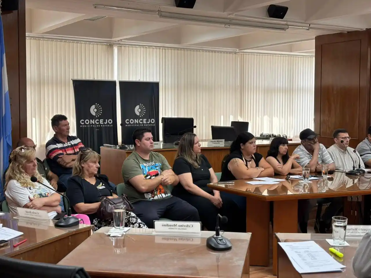 Remiseros debatieron con los concejales sobre la regulación de aplicaciones de transporte en Rafaela - 1