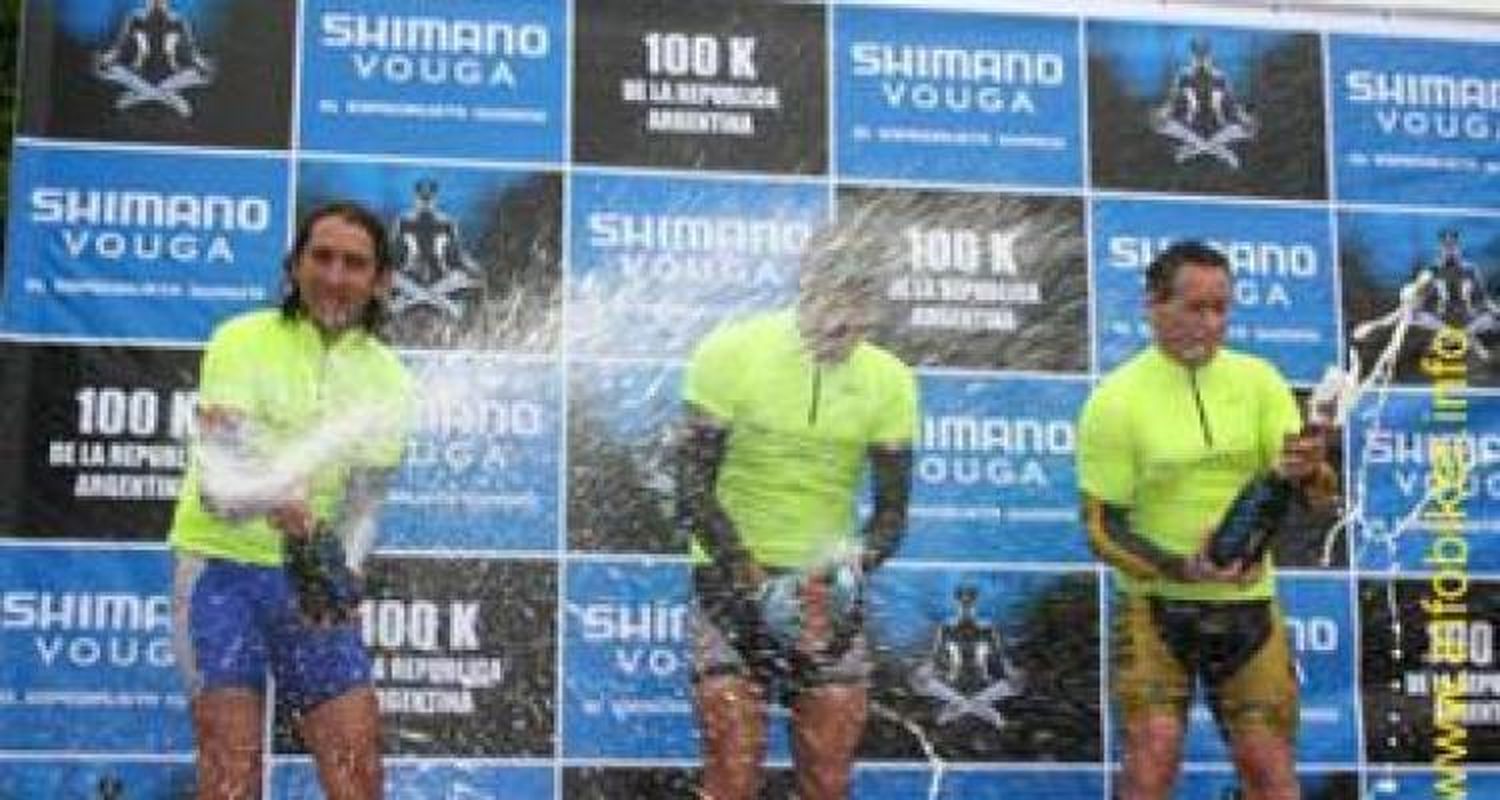 Gran actuación de Villarruel en Parque Roca