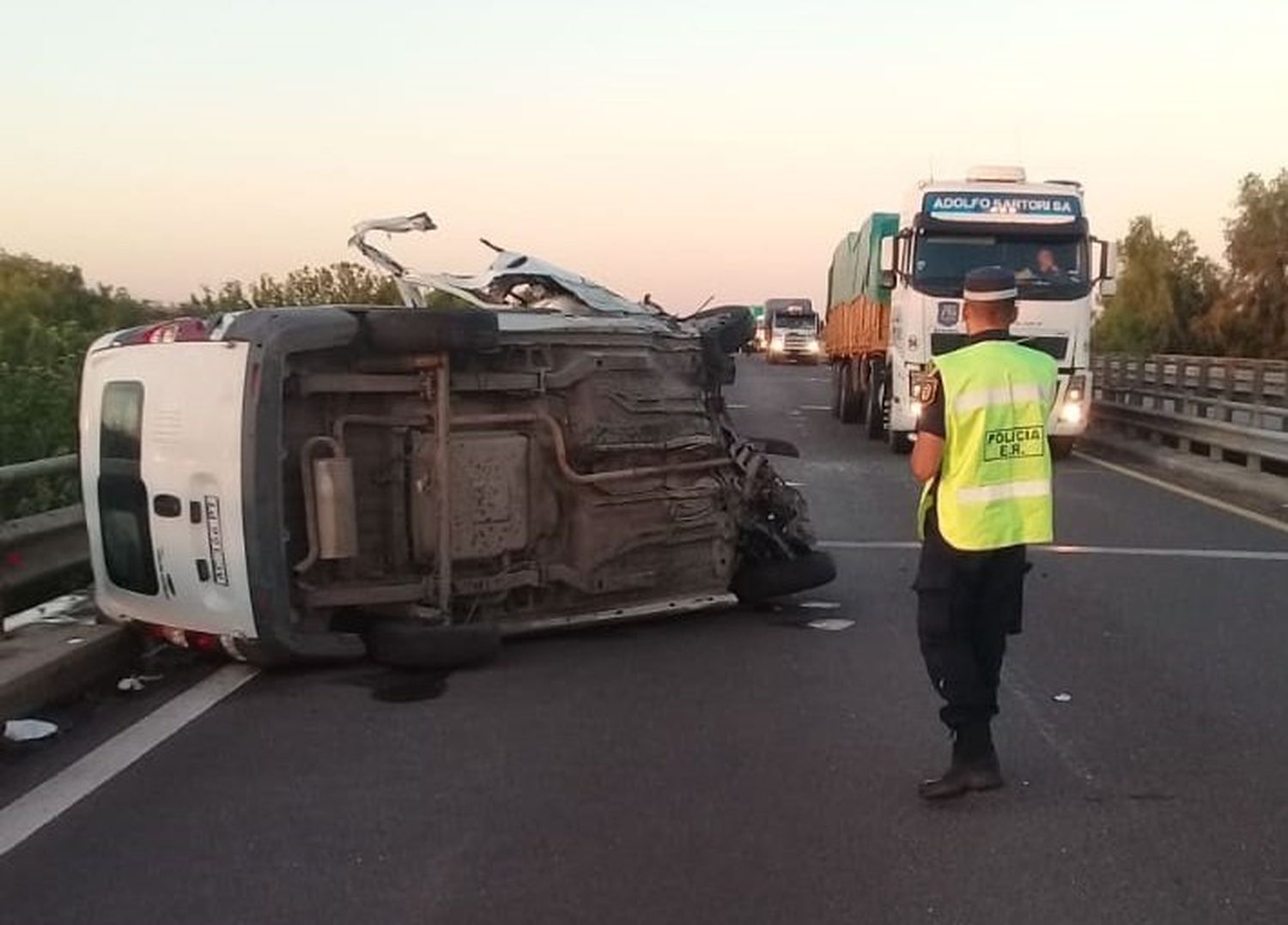 Consecuencias. Afortunadamente, los ocupantes sólo sufrieron lesiones leves