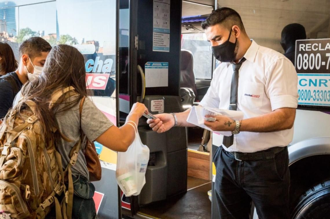 Comenzó a regir el Pase Sanitario en la Provincia para viajar en colectivo