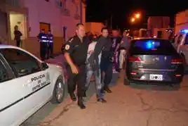 Detuvieron a una pareja que asaltó una despensa