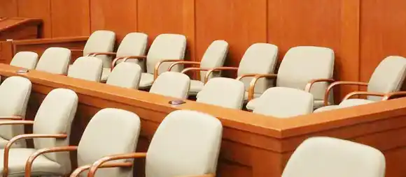 Oficializan la baja de la remuneración a los jurados populares