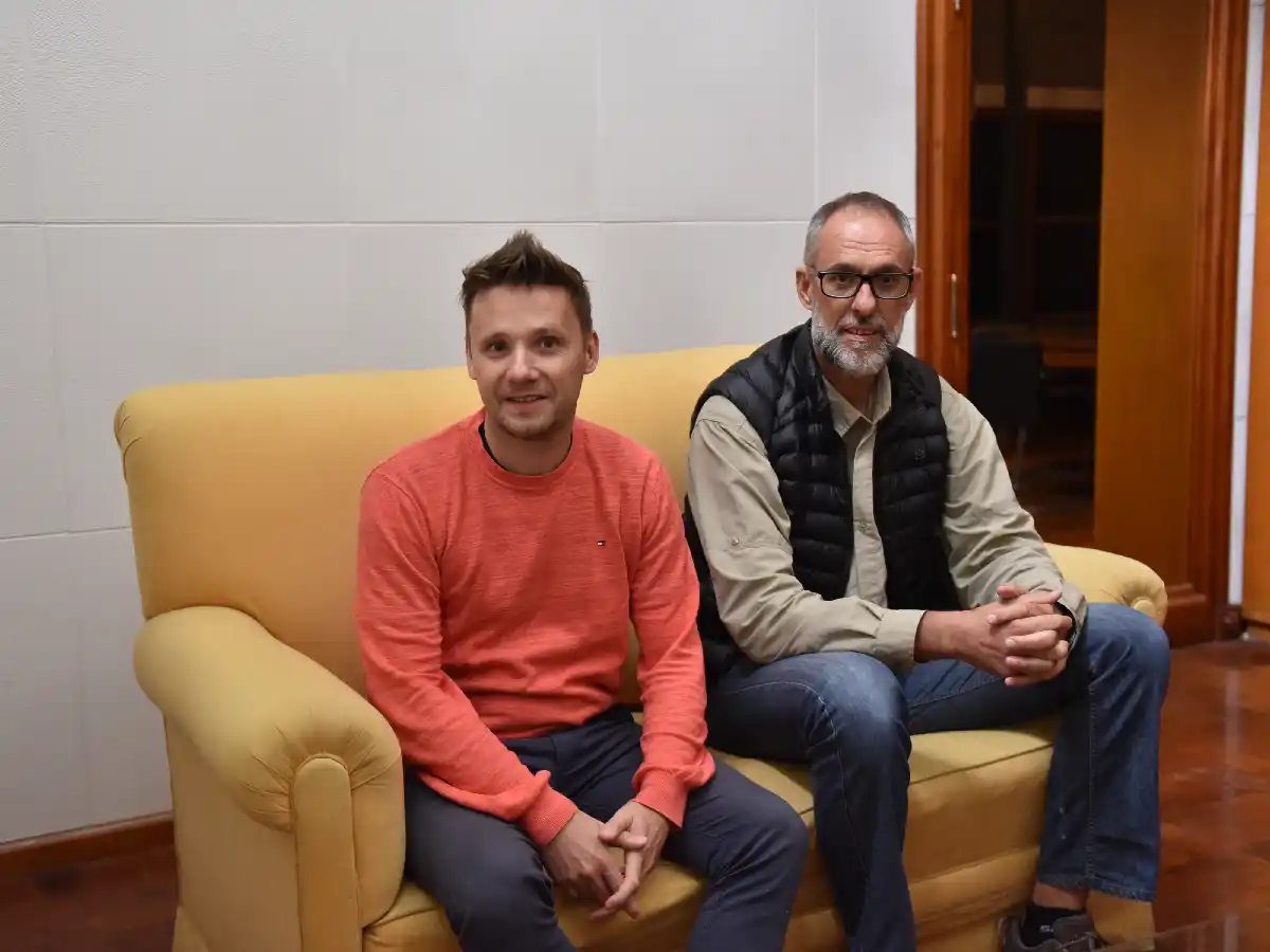 Promocionan programa de becas friulanas