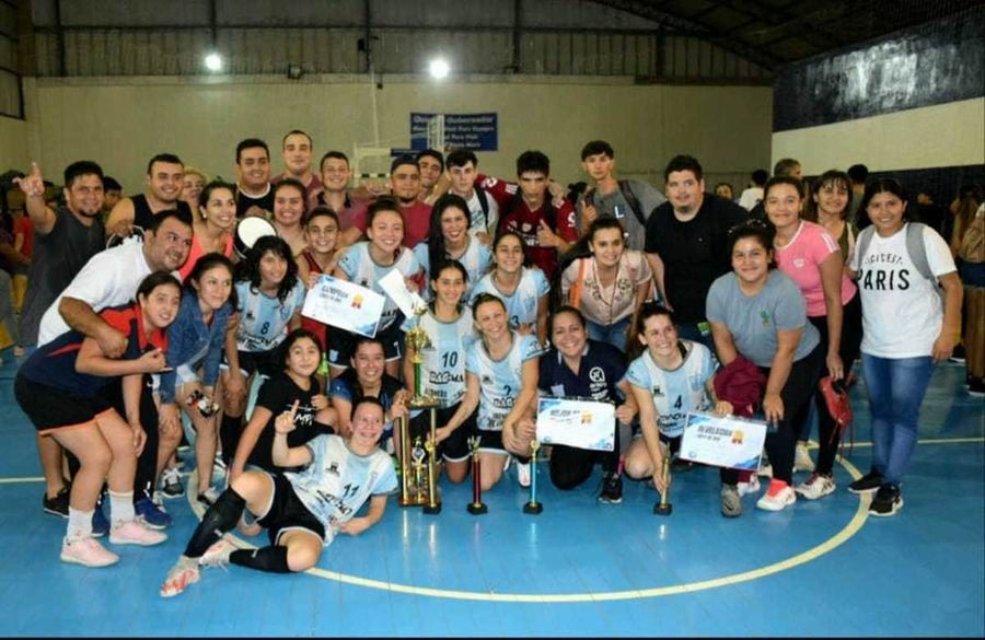 Luis Jorge Fontana celebró sus
106 años de vida institucional