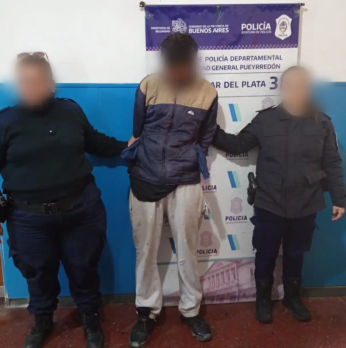 Según se informó, el hecho fue frustrado por el propio damnificado, lo que provocó la huida del acusado, que finalmente fue detenido a pocas cuadras.