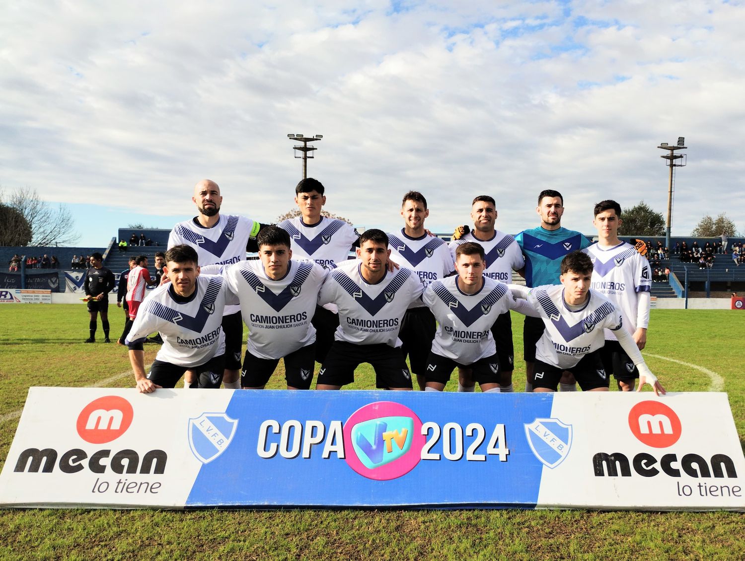 La V Azulada tendrá un duelo clave ante el Depo San Jorge en su estadio, buscando cortar la racha de toda una ronda (15 partidos) sin victorias.